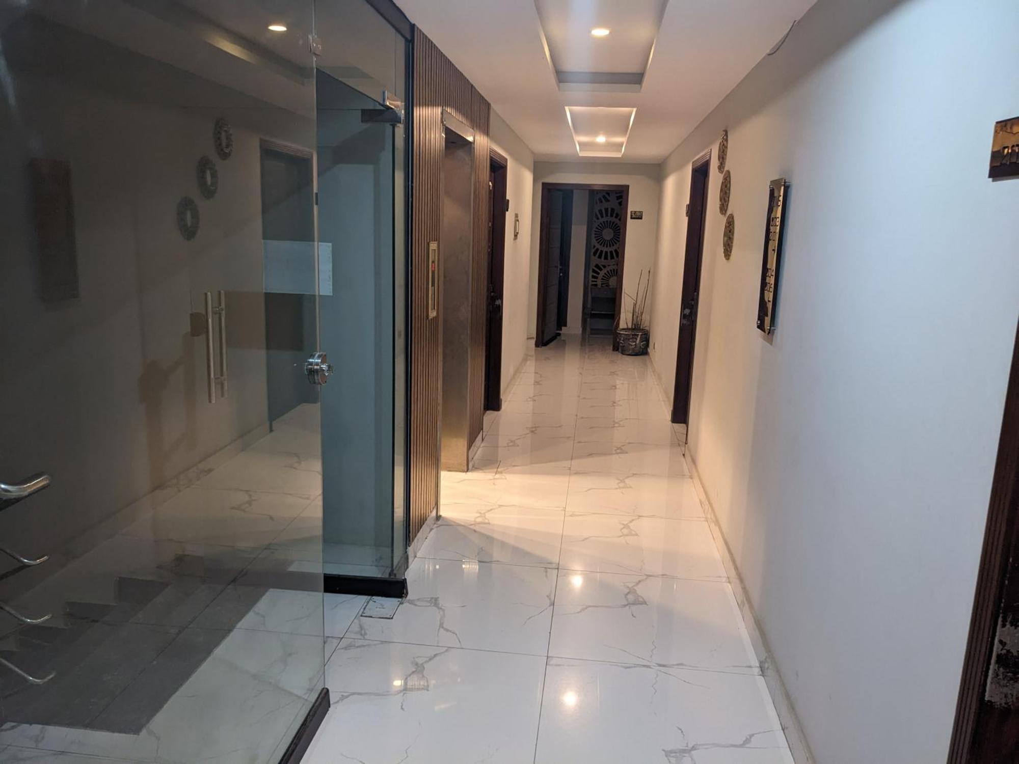 Nueva Hotel Islamabad Extérieur photo