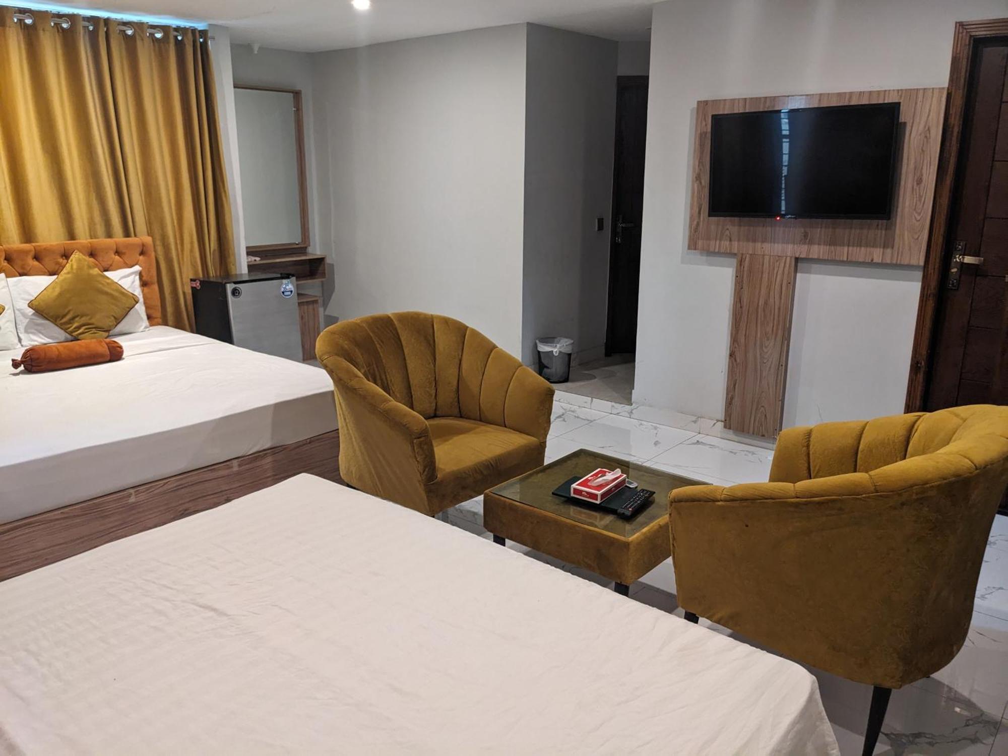 Nueva Hotel Islamabad Extérieur photo