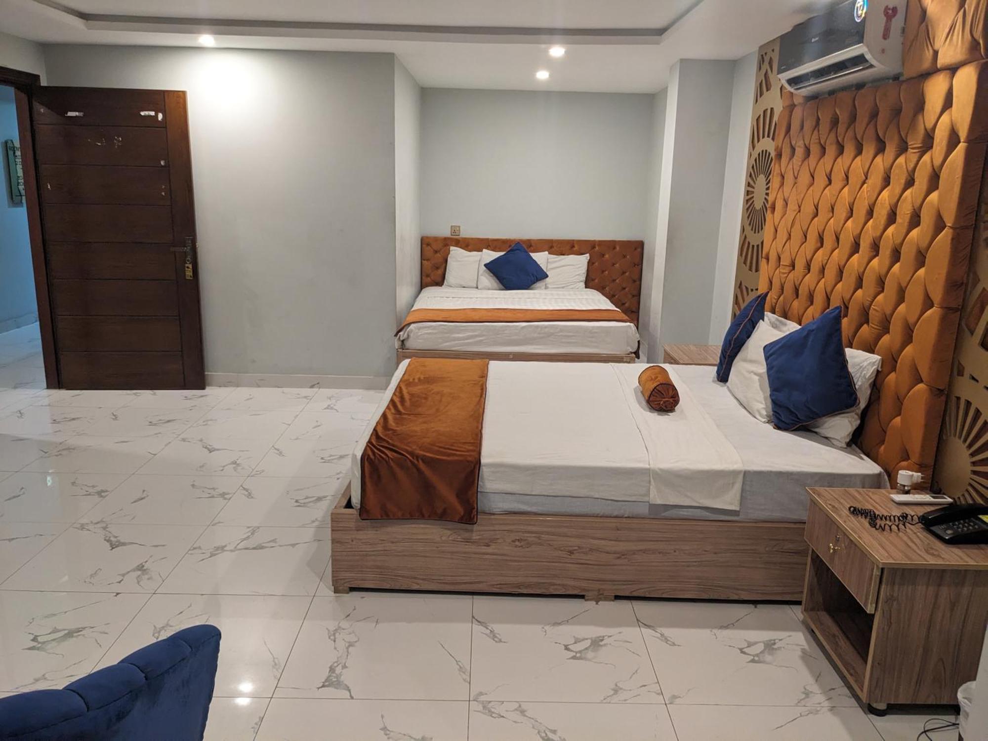 Nueva Hotel Islamabad Extérieur photo