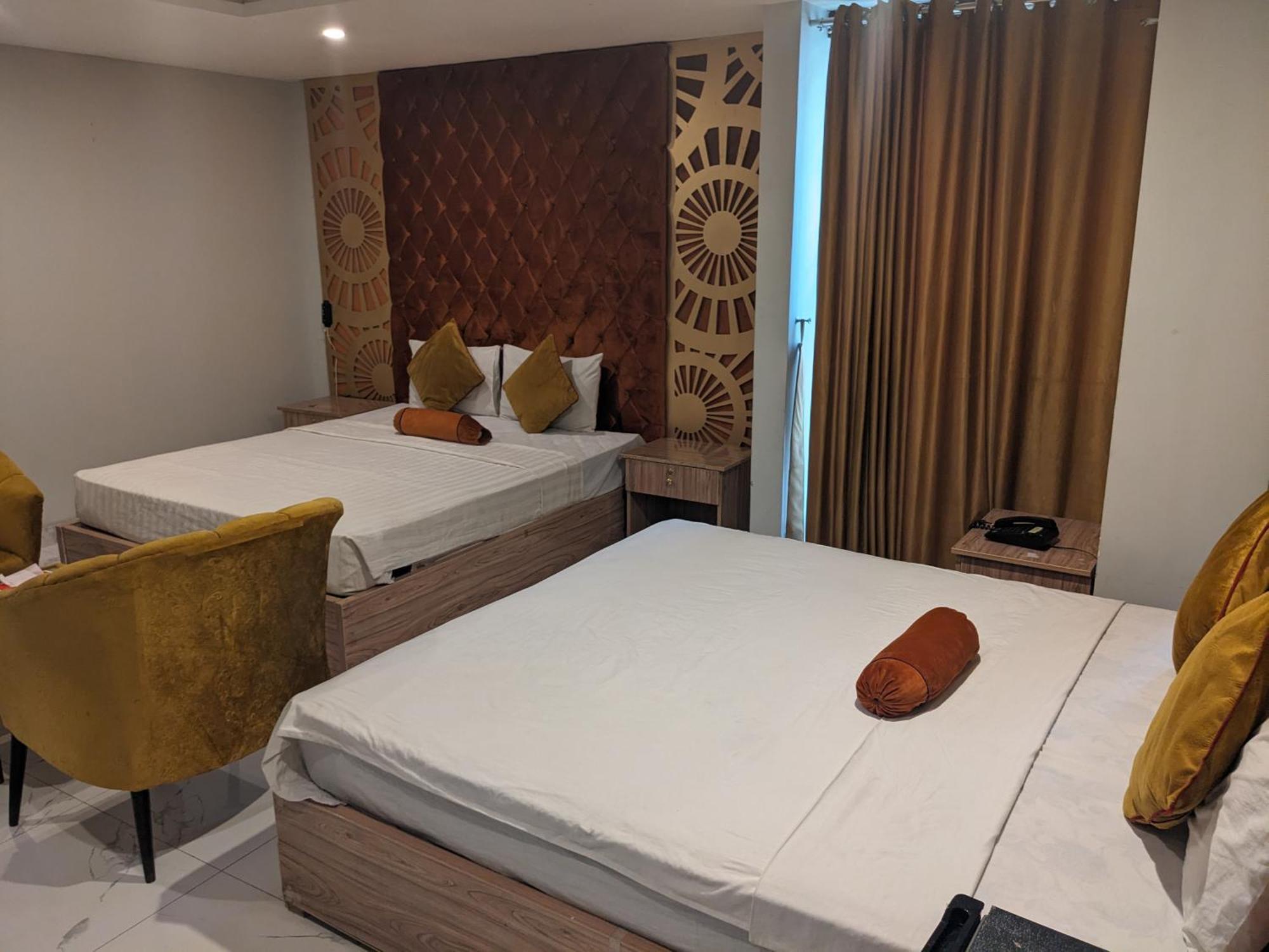 Nueva Hotel Islamabad Extérieur photo
