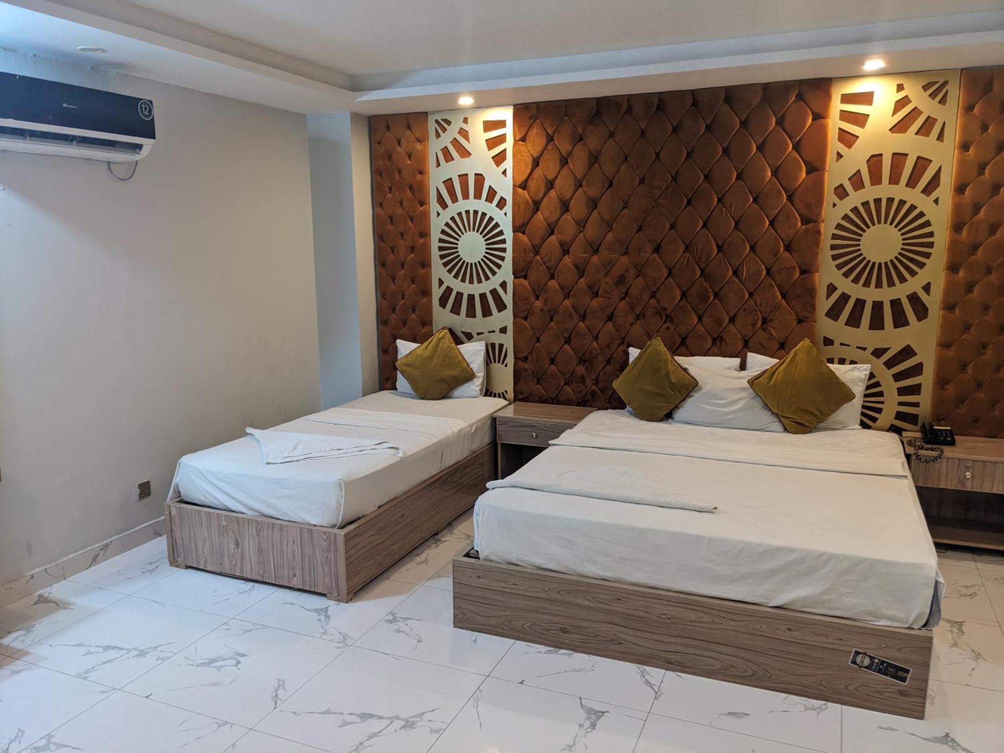 Nueva Hotel Islamabad Extérieur photo
